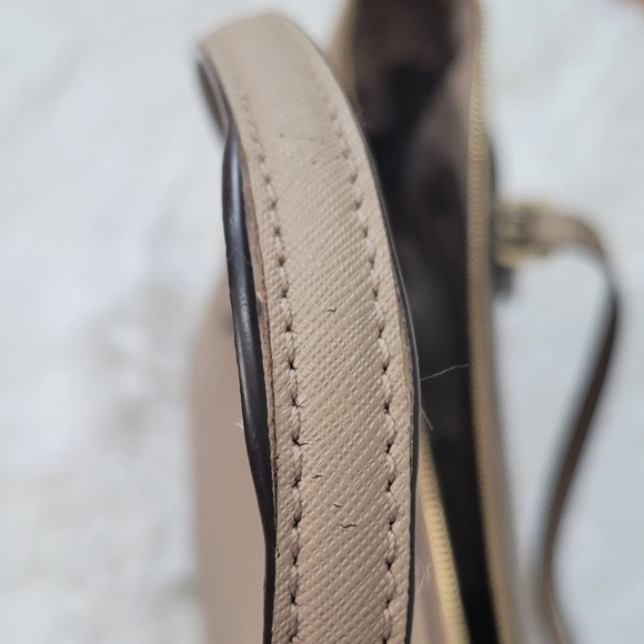 Michael Kors Purse - Picture 9 of 10